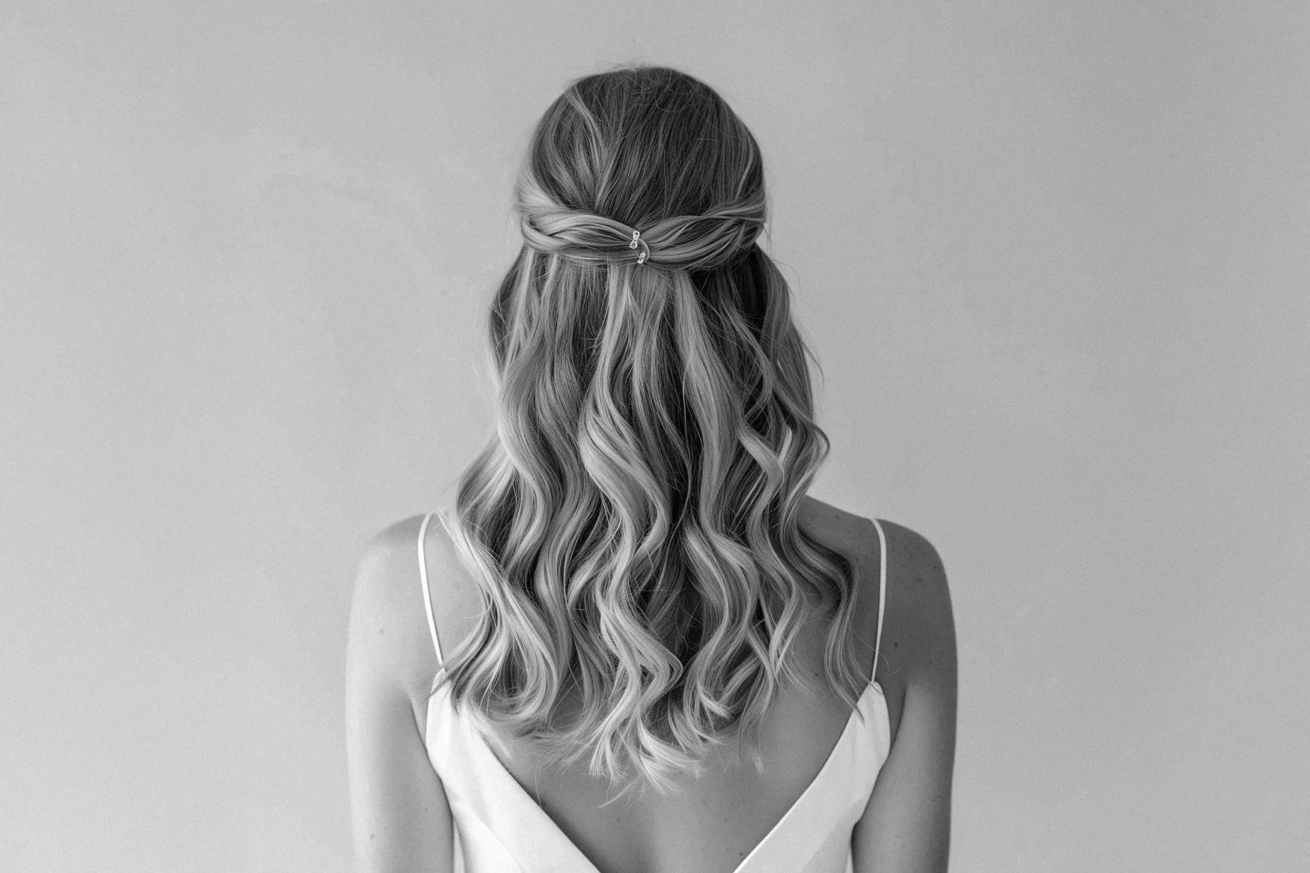 Hochzeitsstyling Braut Hochzeit lockere Wellen 1