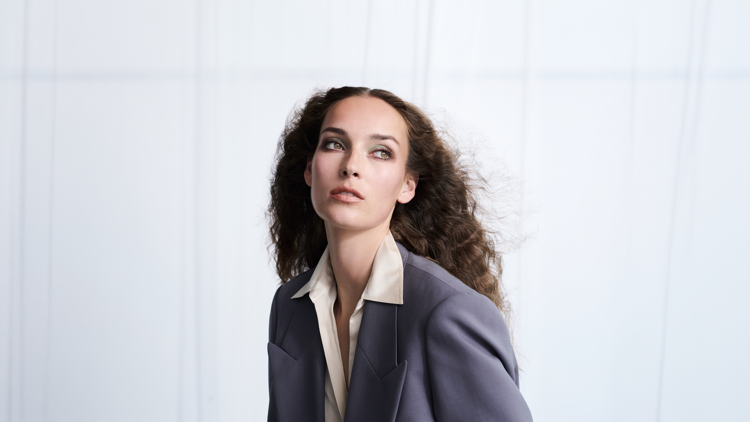 13 2 Tropical Breeze La Biosthetique Make up Spring Summer 2026